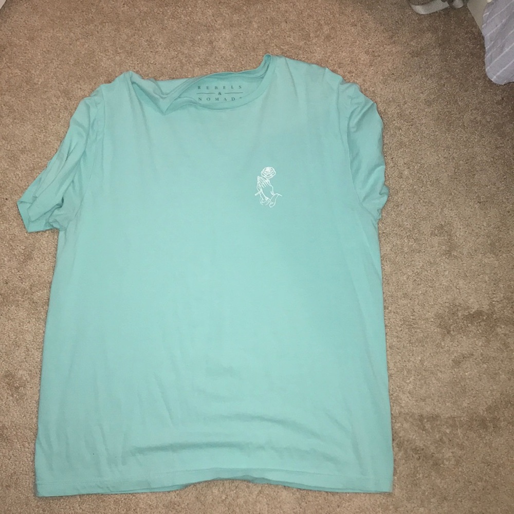 Short sleeve shirt